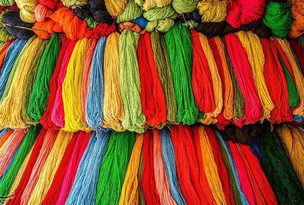 همه چیز درباره رنگرزی قالی در ایران - قالیشویی خوشنام